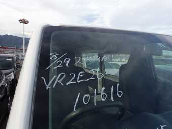 NISSAN NV350 CARAVAN 2017 Image 15