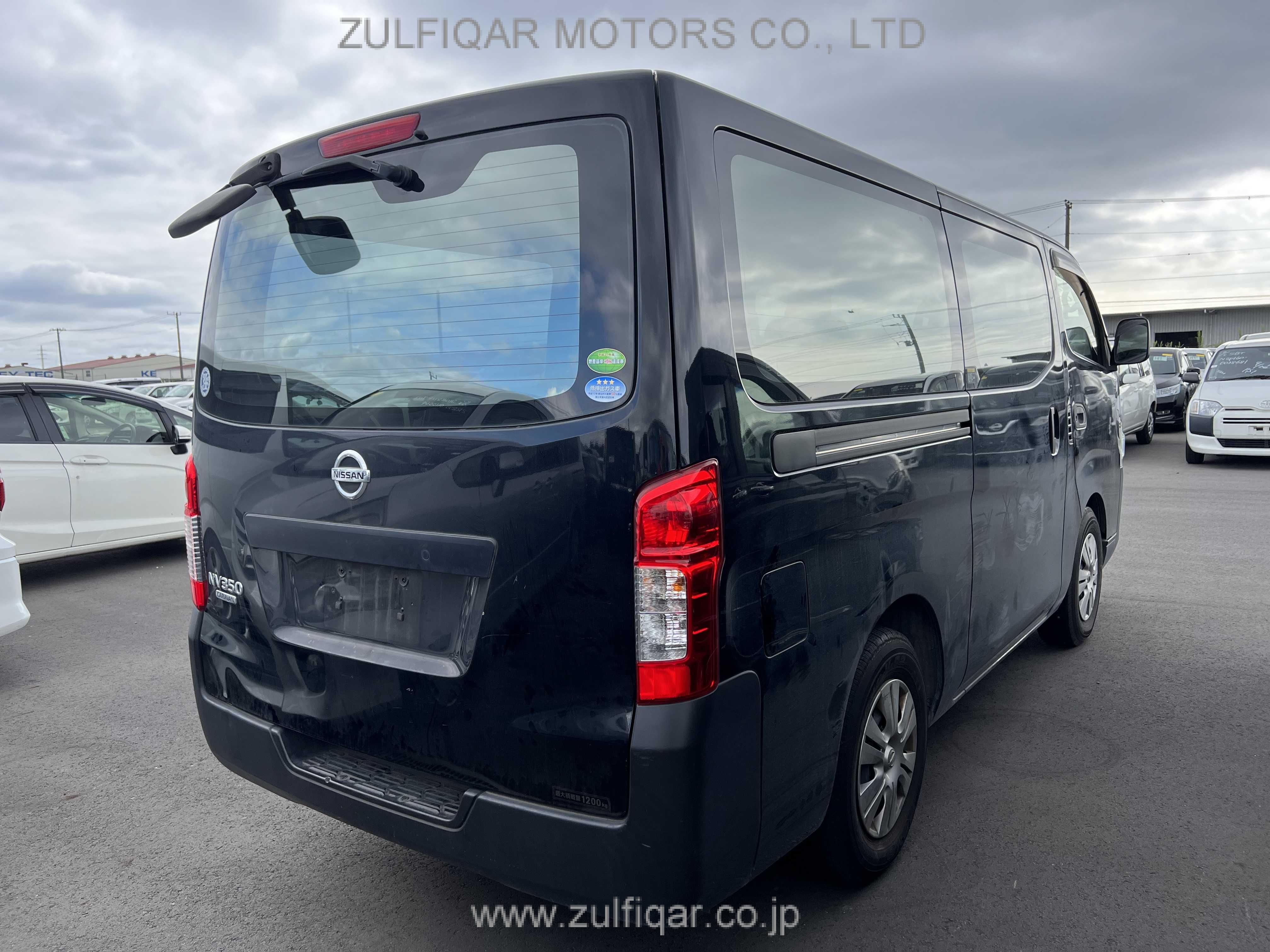 NISSAN NV350 CARAVAN 2015 Image 19