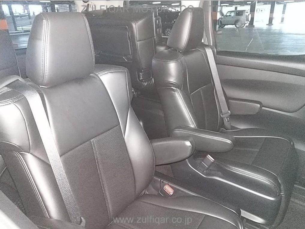 TOYOTA VELLFIRE 2019 Image 6