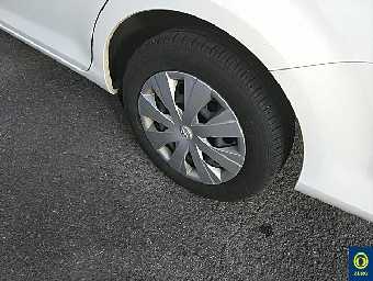 TOYOTA COROLLA AXIO 2017 Image 9