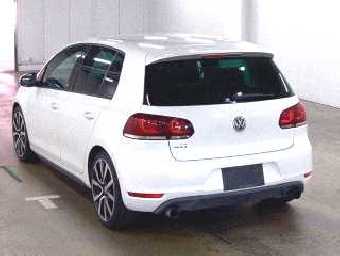 VOLKSWAGEN GOLF 2011 Image 2