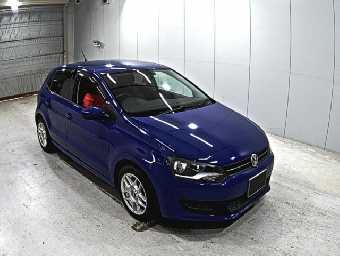 VOLKSWAGEN POLO 2011 Image 1