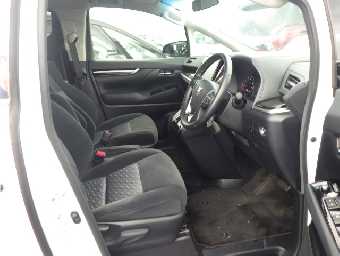 TOYOTA VELLFIRE 2017 Image 7