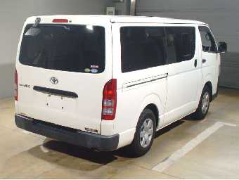 TOYOTA REGIUSACE 2015 Image 2