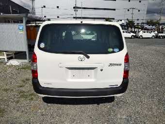 TOYOTA SUCCEED 2017 Image 3