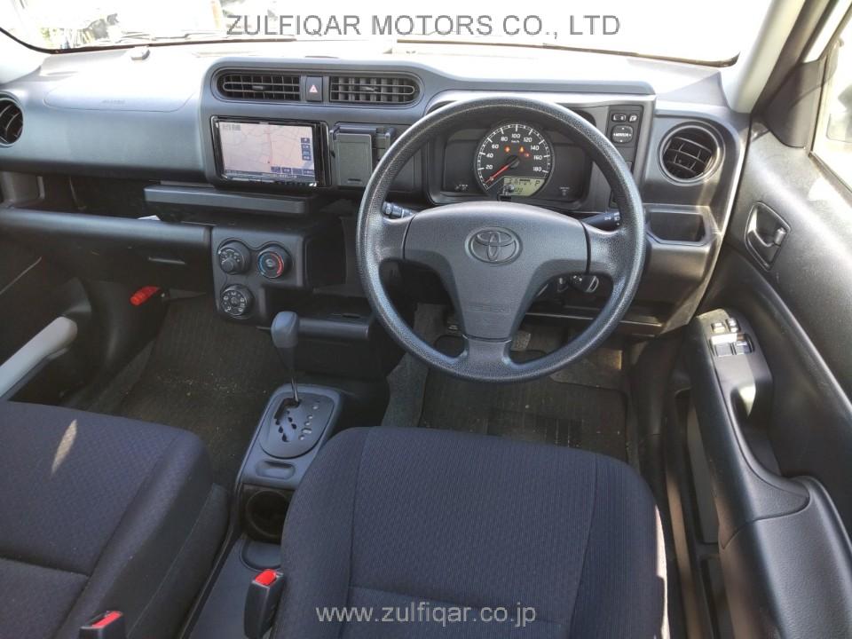 TOYOTA SUCCEED 2017 Image 8