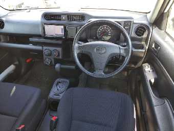 TOYOTA SUCCEED 2017 Image 8