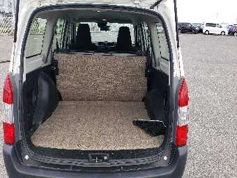 TOYOTA SUCCEED 2017 Image 14