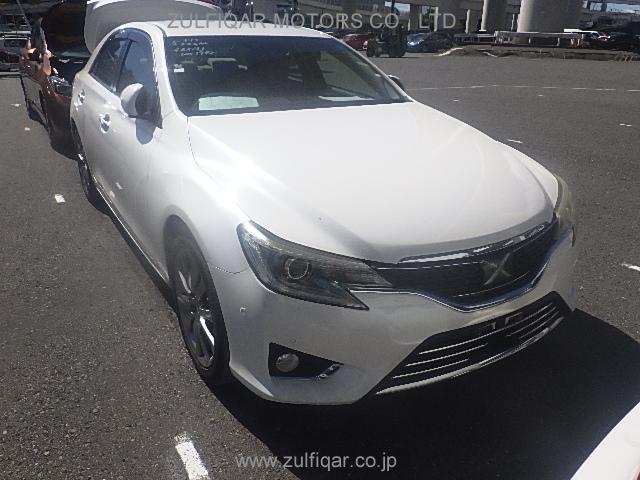 TOYOTA MARK X 2013 Image 8