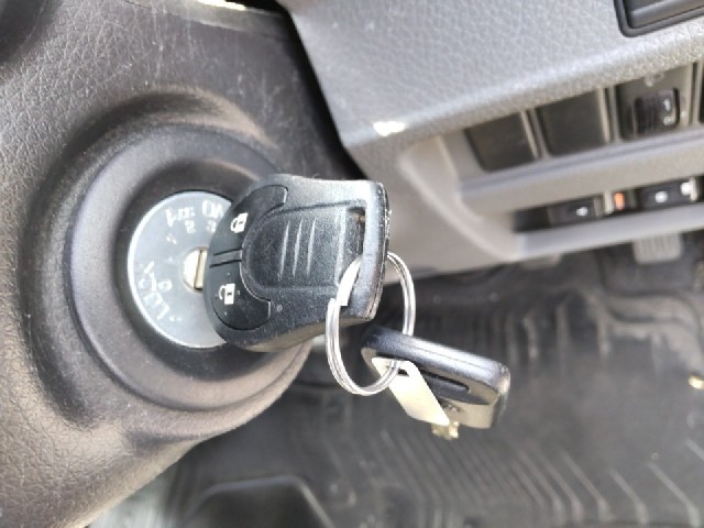 NISSAN NV350 CARAVAN 2017 Image 19