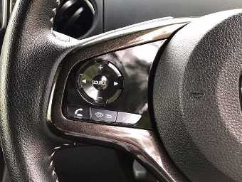 HONDA N-BOX CUSTOM 2018 Image 13