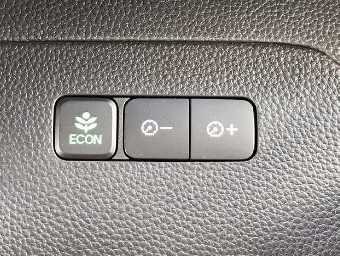 HONDA N-BOX CUSTOM 2018 Image 21