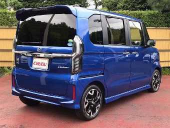 HONDA N-BOX CUSTOM 2018 Image 9