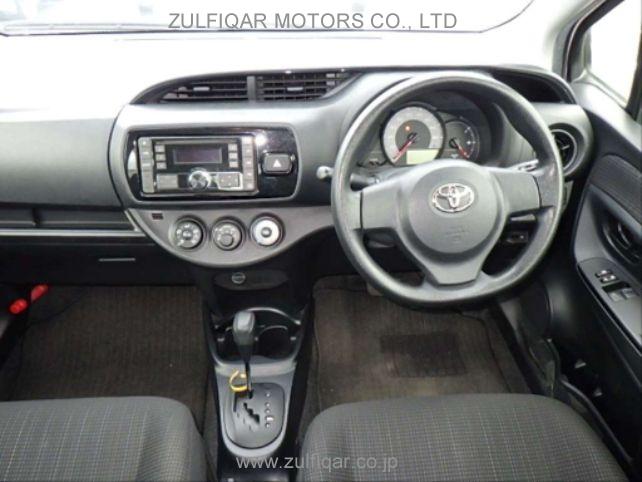 TOYOTA VITZ 2017 Image 6