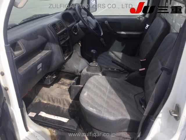 SUZUKI CARRY TRUCK 2002 Image 3