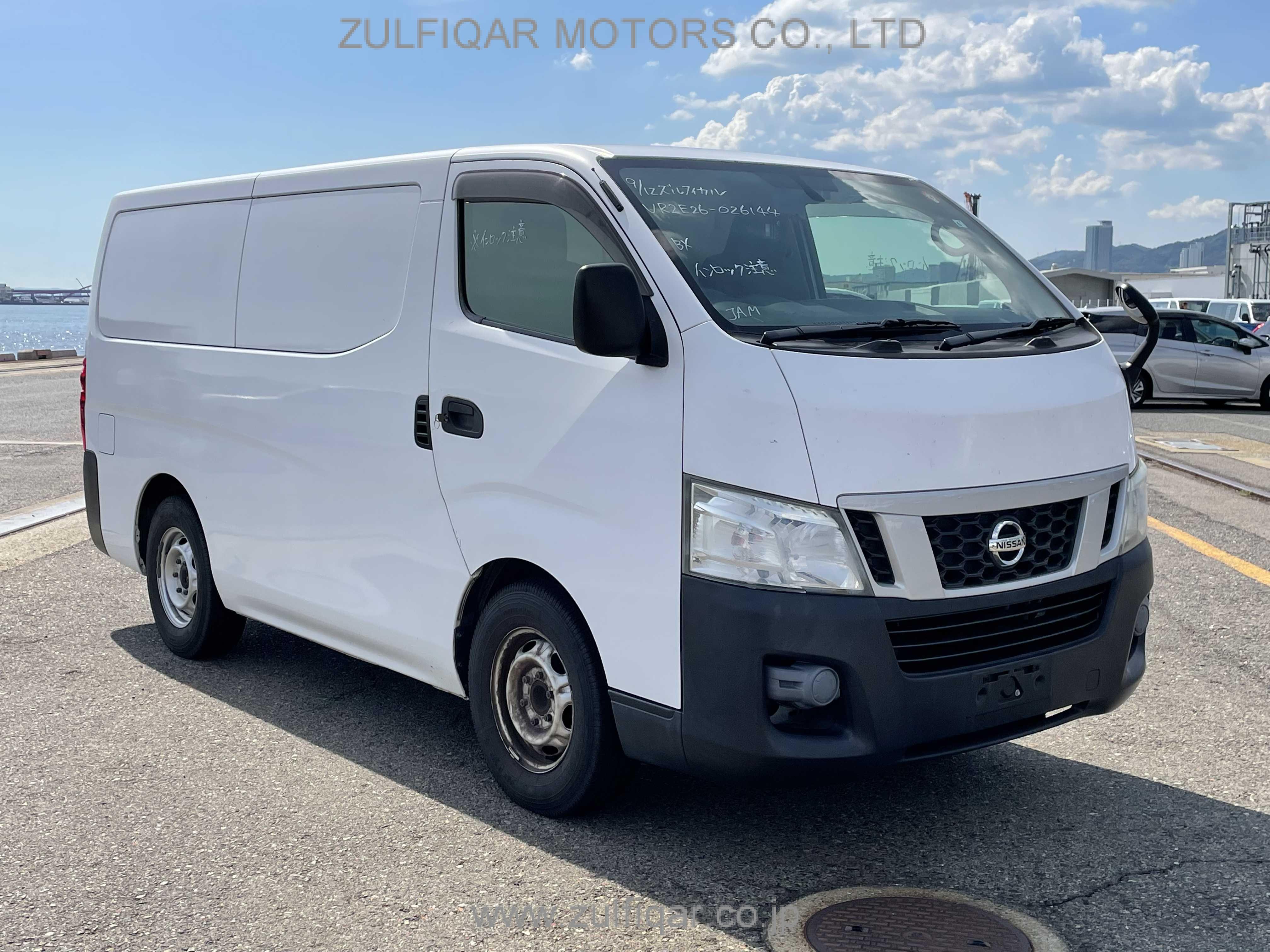 NISSAN NV350 CARAVAN 2015 Image 2