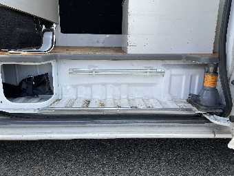 NISSAN NV350 CARAVAN 2015 Image 7