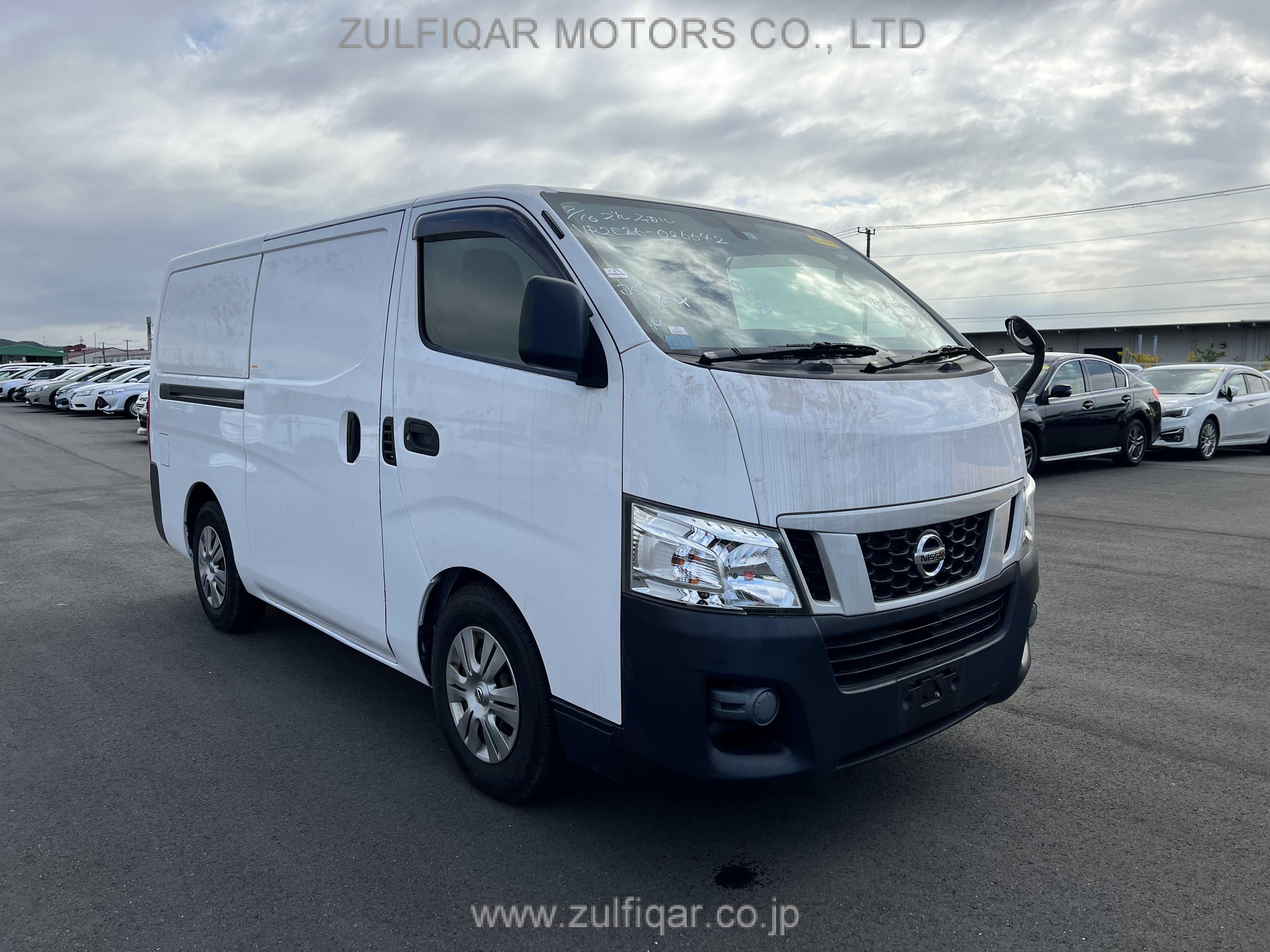 NISSAN NV350 CARAVAN 2015 Image 11