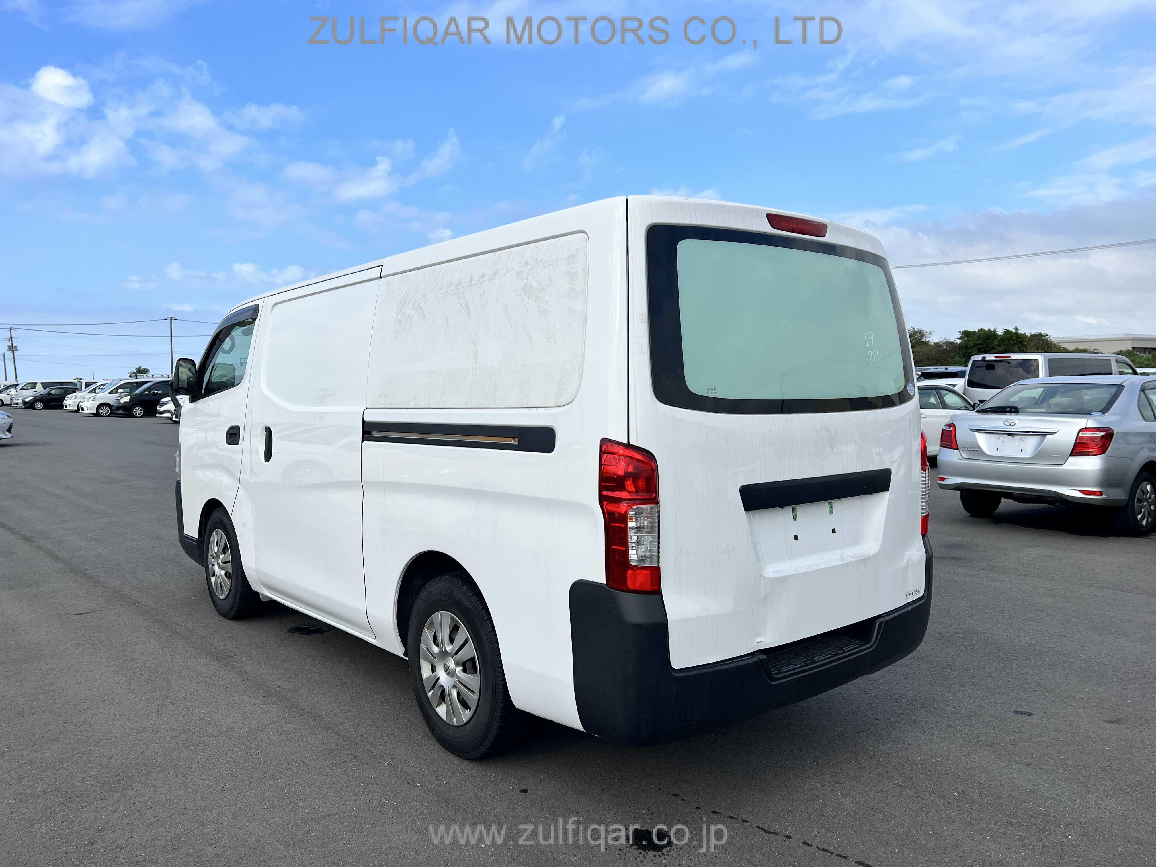 NISSAN NV350 CARAVAN 2015 Image 20