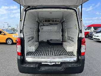 NISSAN NV350 CARAVAN 2015 Image 8