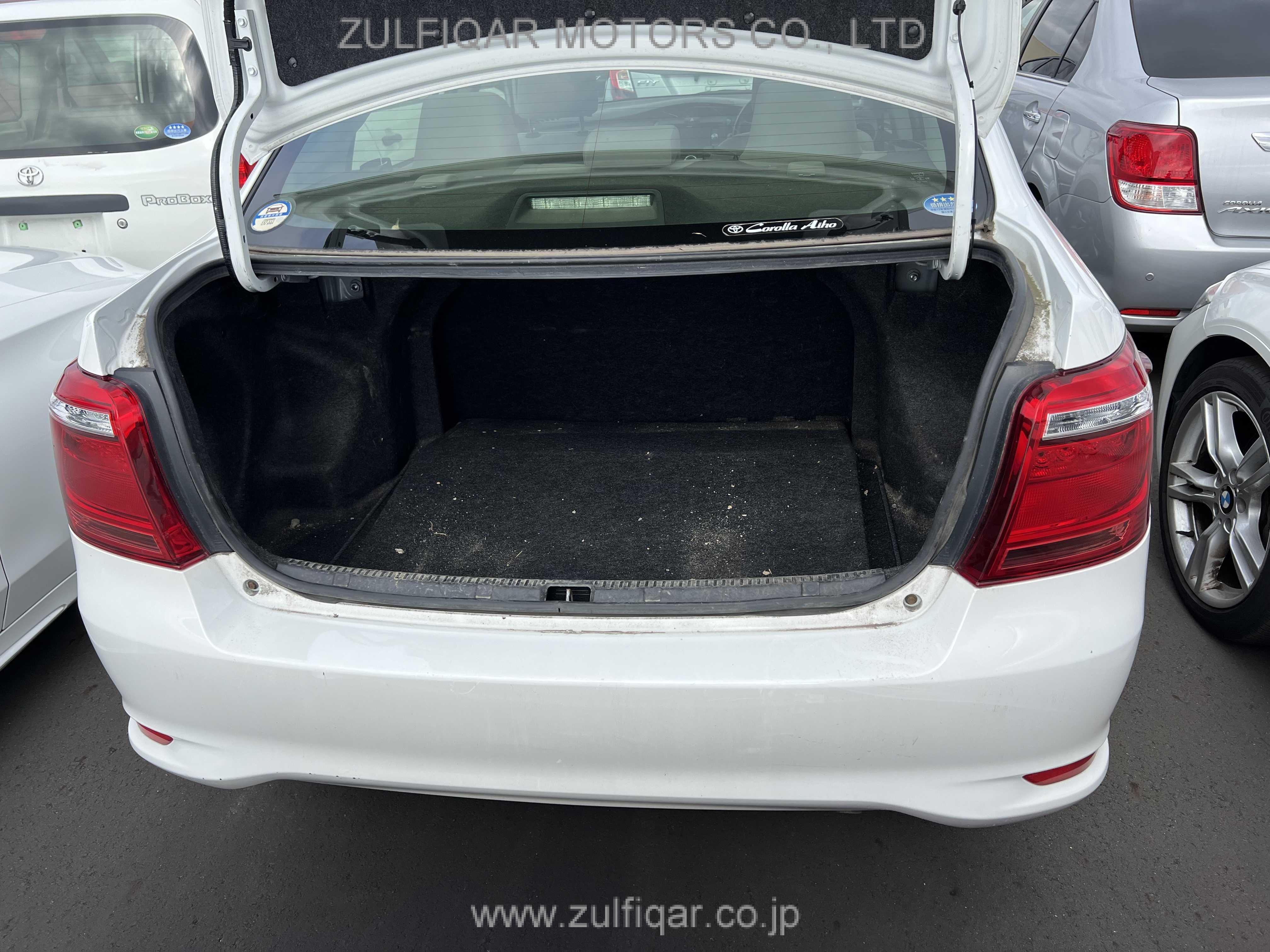 TOYOTA COROLLA AXIO 2017 Image 11