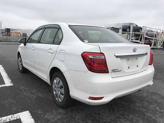 TOYOTA COROLLA AXIO 2017 Image 20