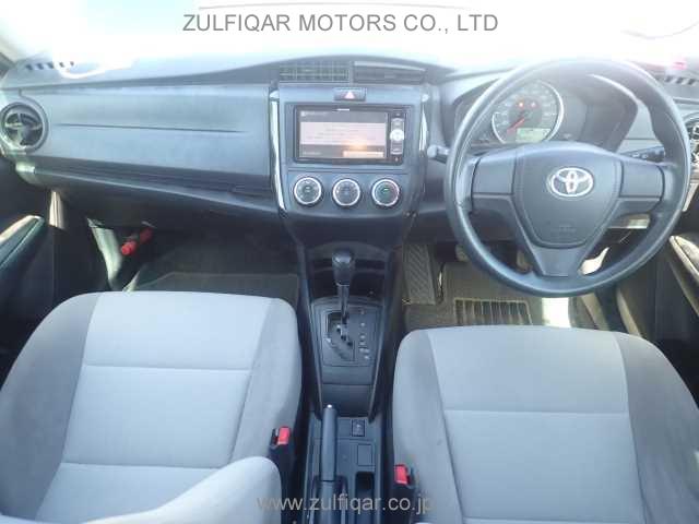 TOYOTA COROLLA AXIO 2017 Image 3