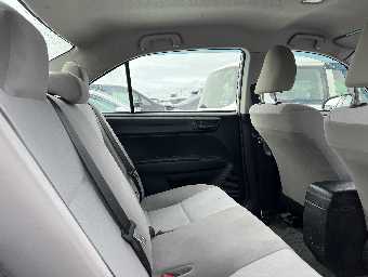 TOYOTA COROLLA AXIO 2017 Image 8