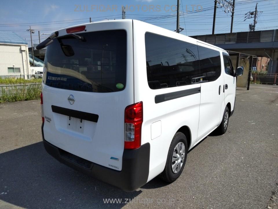 NISSAN NV350 CARAVAN 2015 Image 2