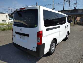 NISSAN NV350 CARAVAN 2015 Image 2