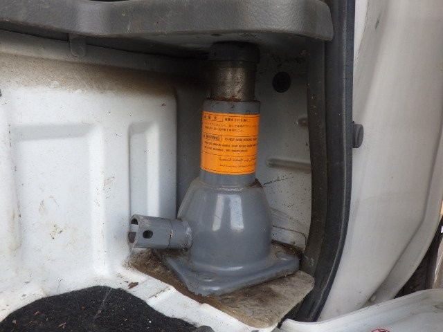 NISSAN NV350 CARAVAN 2015 Image 33