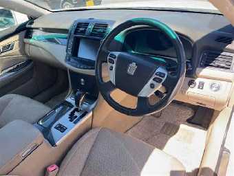 TOYOTA CROWN HYBRID 2010 Image 3