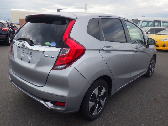 HONDA FIT HYBRID 2017 Image 29