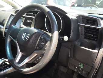 HONDA FIT HYBRID 2017 Image 6