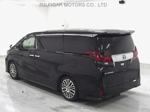 TOYOTA ALPHARD 2017 Image 2