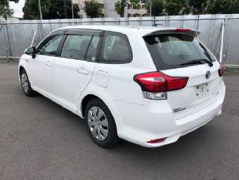 TOYOTA COROLLA FIELDER 2017 Image 2