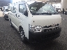 TOYOTA HIACE 2011 Image 3