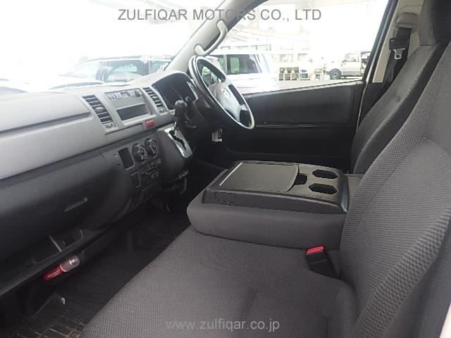 TOYOTA HIACE 2011 Image 24