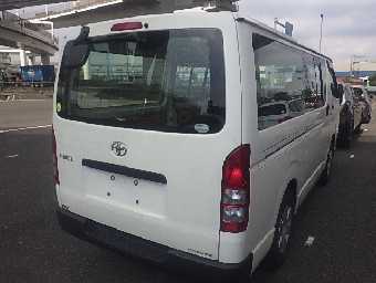 TOYOTA HIACE 2011 Image 5
