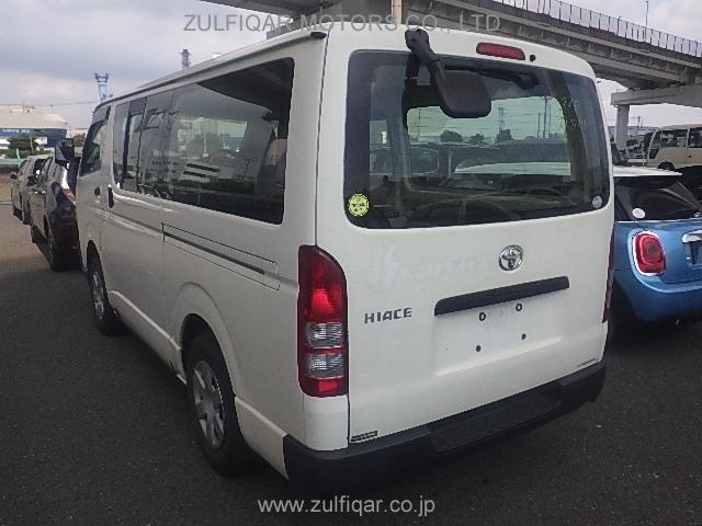 TOYOTA HIACE 2011 Image 6