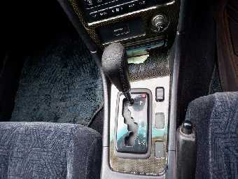 TOYOTA MARK II 2000 Image 12