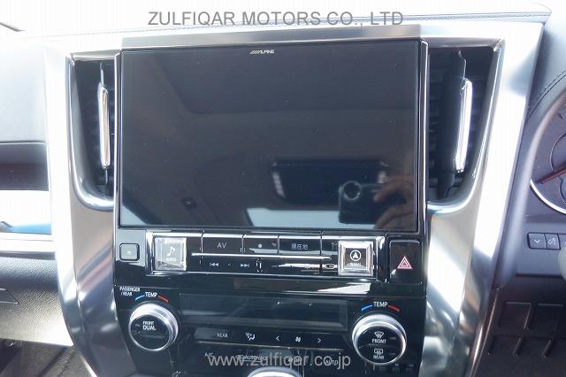 TOYOTA ALPHARD 2017 Image 22