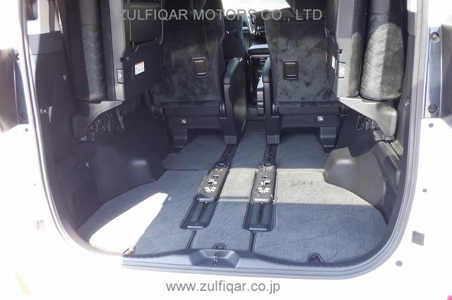 TOYOTA ALPHARD 2017 Image 27