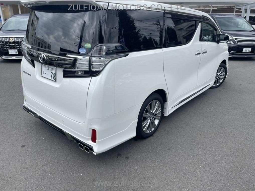 TOYOTA VELLFIRE 2017 Image 8