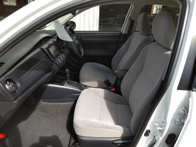 TOYOTA COROLLA AXIO 2017 Image 20