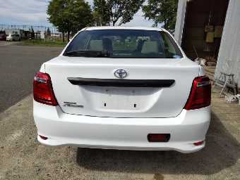 TOYOTA COROLLA AXIO 2017 Image 3