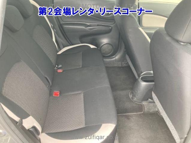 NISSAN NOTE 2018 Image 6
