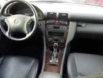 MERCEDES BENZ C CLASS 2001 Image 3