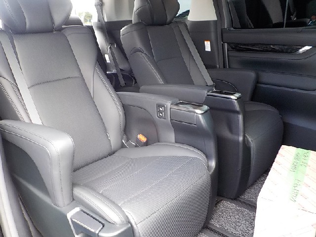 TOYOTA ALPHARD 2021 Image 61