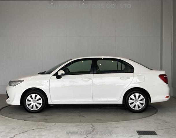 TOYOTA COROLLA AXIO 2016 Image 11